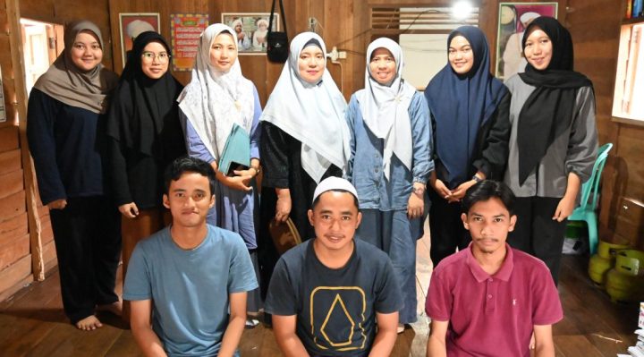 KKN di Bulan Ramadan Itu Seru! Mahasiswa: Program Kami Mengedukasi Warga Hingga Menangani Sampah